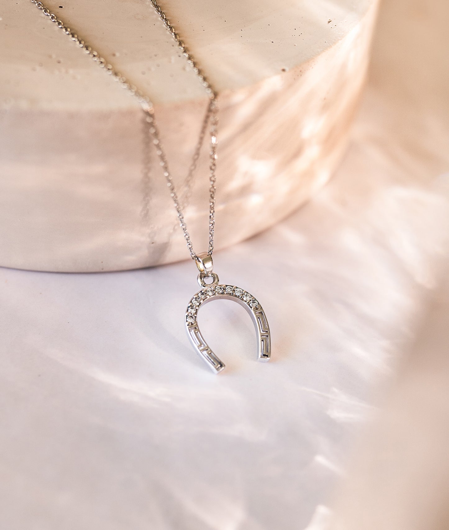 Horseshoe Necklace