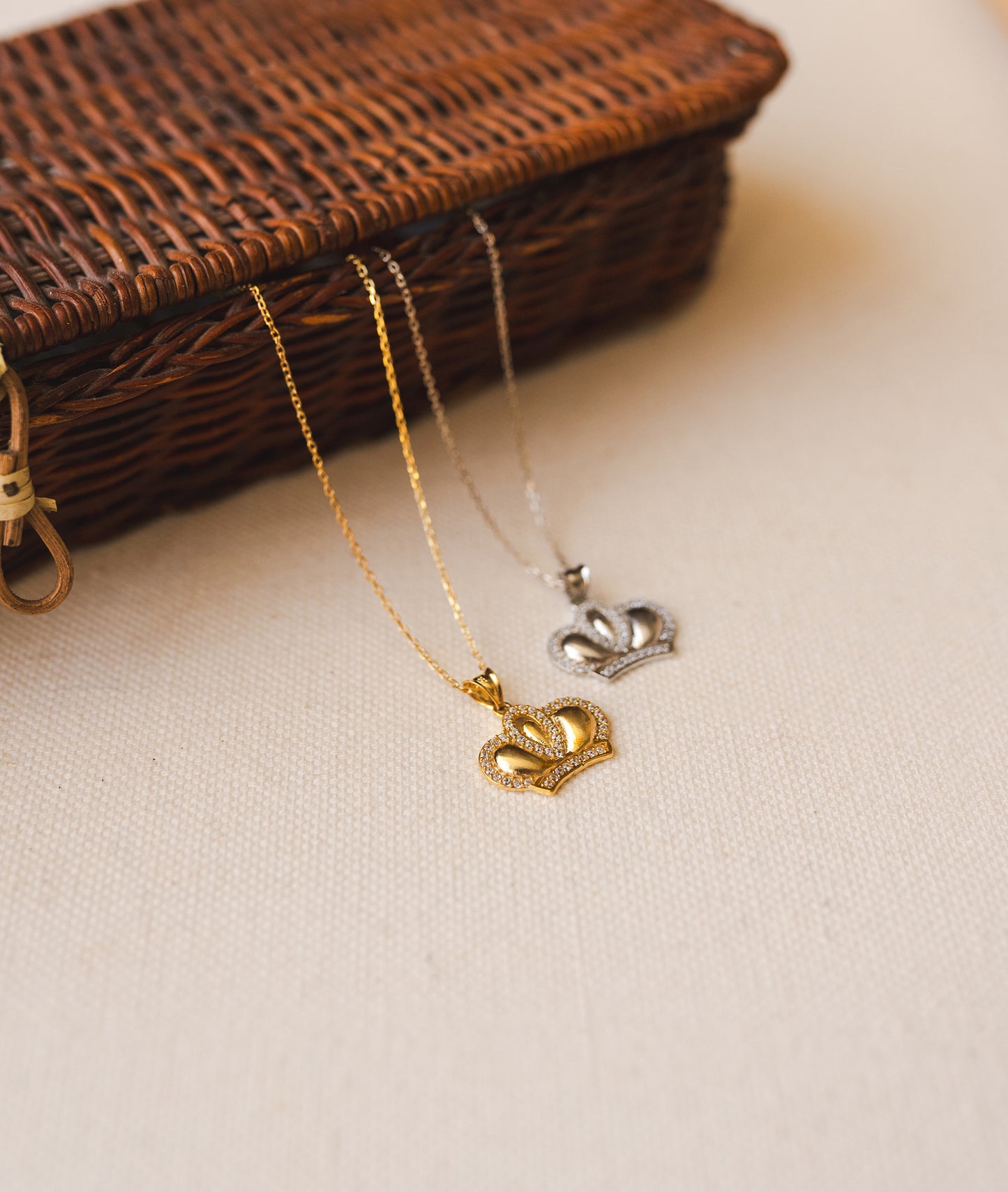 Crown Necklace